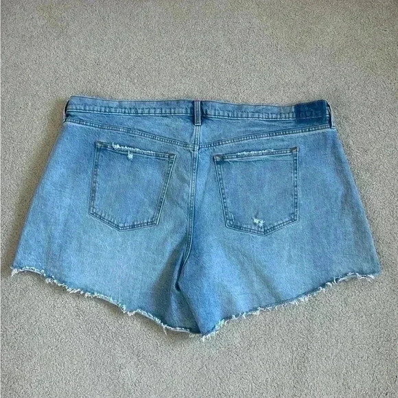 New with tag abercrombie and Fitch the 90s baggy short low rise jean shorts - Picture 2 of 7